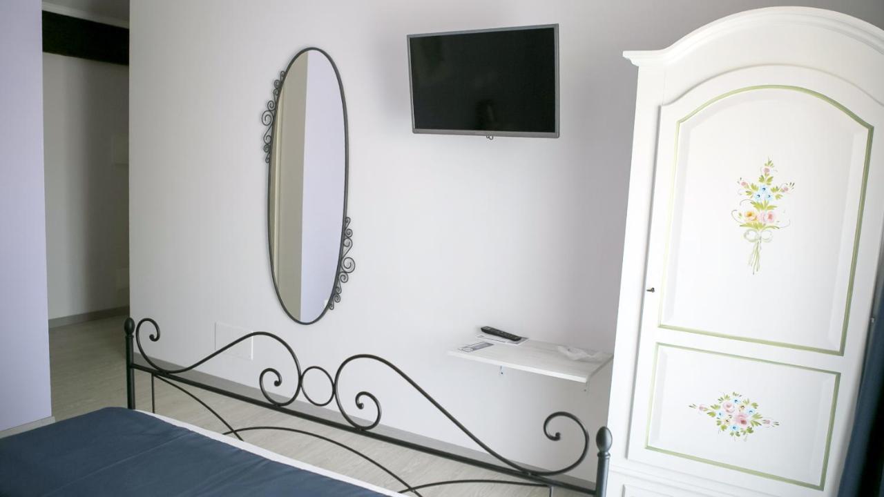 Il Nido Dei Gufi Otel San Maurizio Canavese Dış mekan fotoğraf